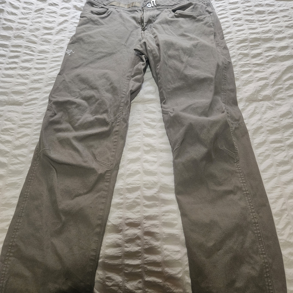 Arc'teryx Men's Carpenter Pants